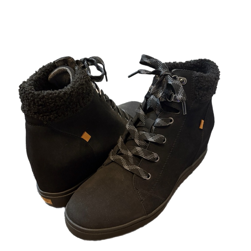 NWOT Dr. Scholl’s Wedge Ankle Boots (Size 9.5)